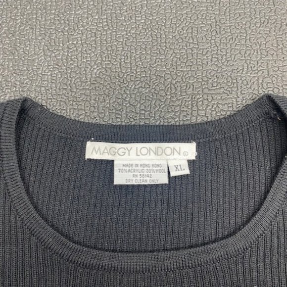 DRESS - Picture 4 of 8